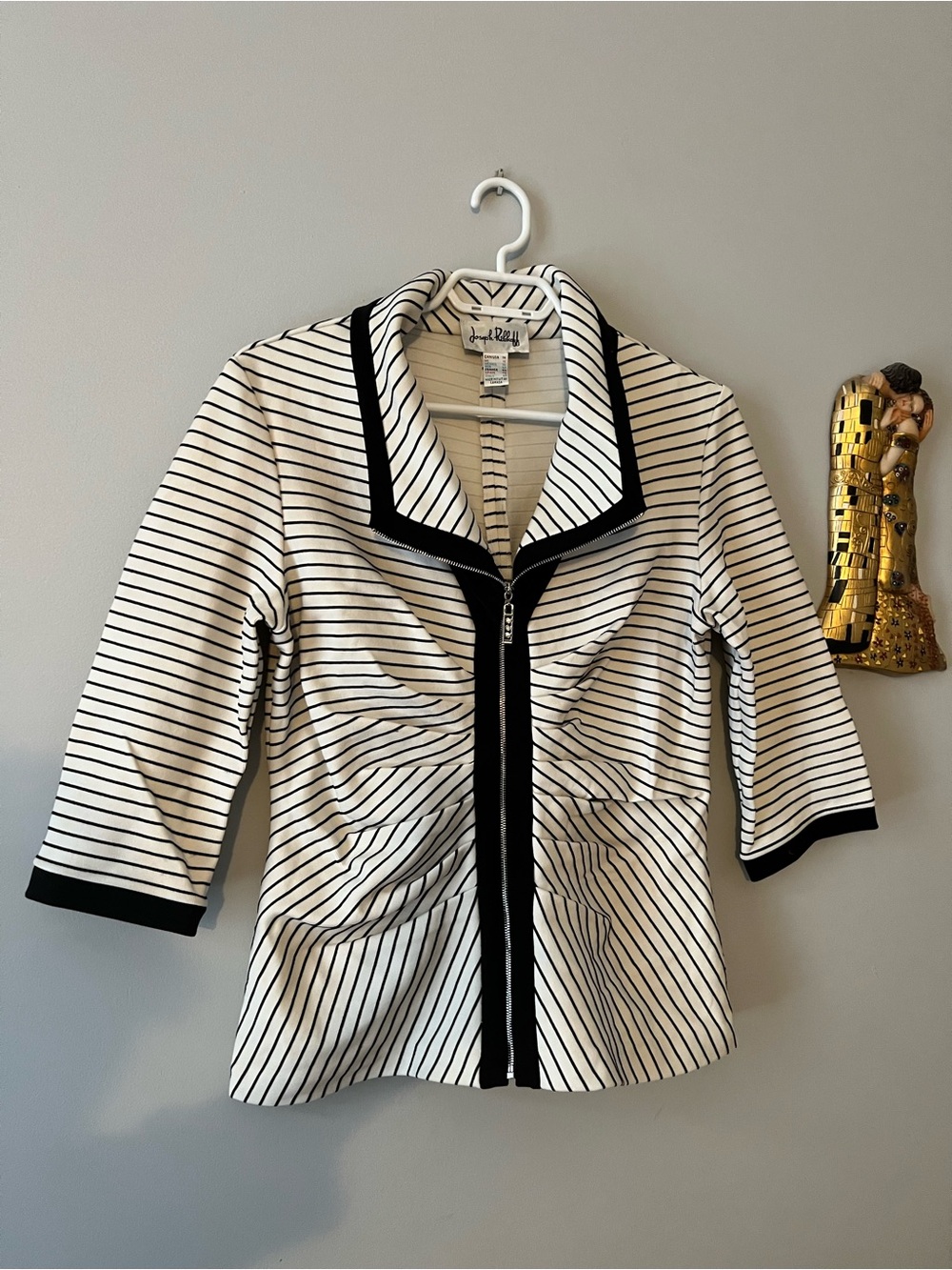 Joseph Ribkoff White and Black Striped zip up top/jacket size 14
